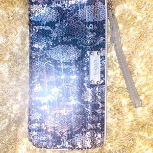 Sequence Silver/Blue Clutch. Free W Purchase $50+